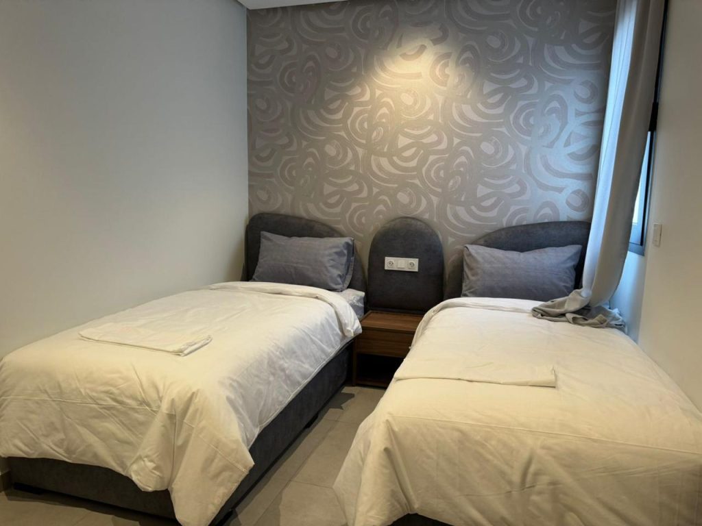 Room2 1024x768