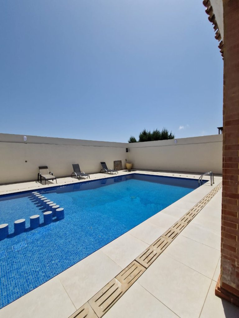 Villa 8 768x1024